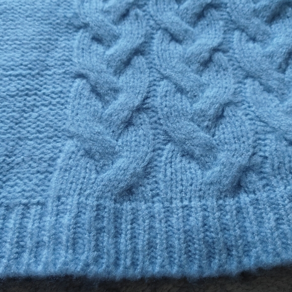 ❌SOLD❌ NWT sky blue loose sweater S-M - Picture 3 of 6